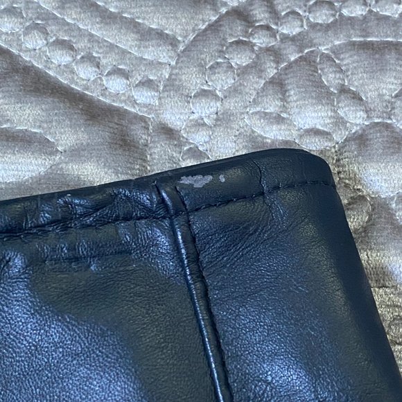 Leather shorts - Picture 6 of 8